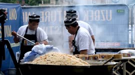 Uzbek chefs cook a staggering one tonne of rice at food and culture festival in London