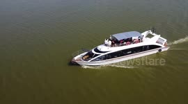 American teachers, students underline importance of Sino-U.S. exchanges