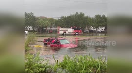 USA: South Trail Fire and Rescue Responds to Dramatic Water Rescue Off Plantation Road