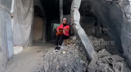 Gaza Strip: Displaced Gazan girl tells sufferings, hopes for peace with borrowed guitar