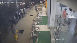 Women Falls in to open manhole in Coimbatore,escapes with minor injuries