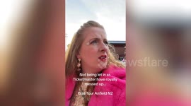 Taylor Swift superfan missed an hour of her concert after Ticketmaster mishap