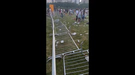 Beef at the Vegan festival at Grant Park in Chicago, IL. A fight near the stage during Saweetie’s performance caused chaos and a stampede to occur. Fences were knocked over from people trying to escape. Some people near me decided to hide under picnic ben