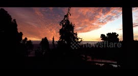 Bello Atardecer, junto al mar