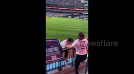 Canada: 2 Last Generation Canada supporters arrested disrupting the Jays in Toronto