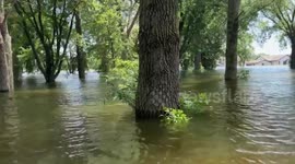 USA: Minnesota National Guard Supports Waterville in Flood Relief Efforts