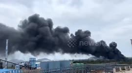 An explosion in a chemical reactor causing fire and thick smok in Andhra Pradesh, no live cagultity