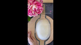 Sourdough bread scoring design - Rose