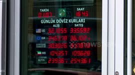 Türkiye's inflation cools as consumers stay on their toes