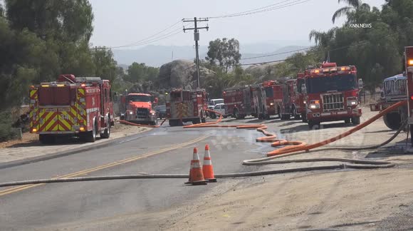 USA: Homeland Riverside County 100 Acre Brush Fire With Structures ...
