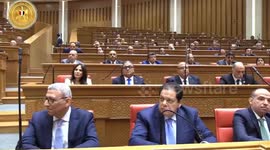 Egyptian PM unveils new gov't program based on Egypt's Vision 2030
