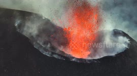 Incredible peak INSIDE Europe’s tallest active volcano as it gets even taller
