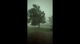 Robins, Iowa: powerful winds rip through town