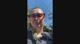 Budgie bliss: a real-life Snow White moment