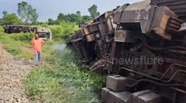 One more lady body recover today Express coaches of train accident in Gonda, Uttarpradesh