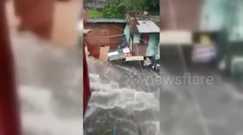 Philippines: Philippines hit by largest flood in recent years