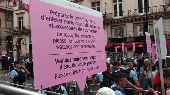 Tight security as thousands descend on Paris for Olympic Games opening ceremony