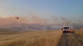 USA: Helicopter Battles Pentz Fire in Butte County, California