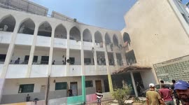 Israel air strike on school in Gaza kills 30 and injures 100