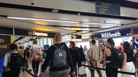 UK: Climate Activists Block Gatwick Airport Terminal