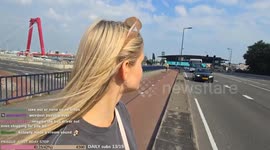 Twitch streamer shocked as bus ignores her and drives right past