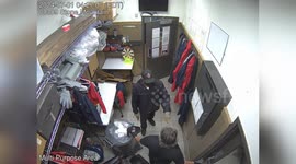 USA: Chick-fil-A Employee Fends Off Armed Robber in Dramatic Early Morning Incident