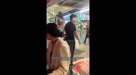 Pianist surprised by mischievous youngster at Euston station