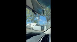 Video captures one of the vehicles involved in a serious car and caravan accident just outside of Goomeri, backing cars up for several km’s