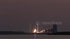 USA: Atlas V Roars into Orbit from Cape Canaveral for USSF-51 Mission