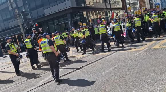 Counter protesters clash with police at Manchester protest against stop the boats demo, on piccadilly gardens