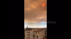 Eyewitness Footage from Captures Devastating Wildfires Near Athens: Glyfada Suburbs Evacuated as Blazes Spread