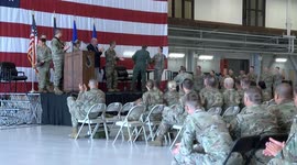 USA: Iowa ANG’s 185th ARW Commander honors unit members at August commander’s call event