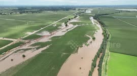 Dike breach sealed in north China's Inner Mongolia