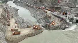 China-built hydropower project achieves river closure in NW Pakistan