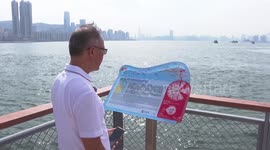 Panorama of old, new Hong Kong captured at fingertips