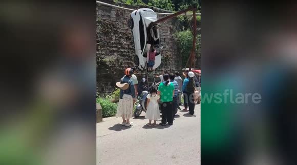 Woman survives after car impaled on massive girder - Buy, Sell or Upload Video Content with Newsflare