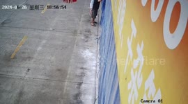 Child hugging mother around neck causes her to pass out