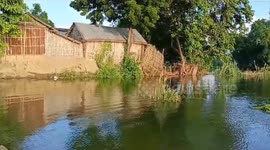 Flood water entered the houses of Bhagalpur  villages, 5 feet water disrupted traffic on the main road connecting Bihar and Jharkhand