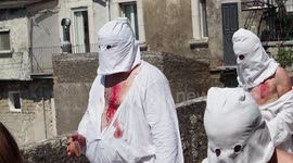 Every seven years in the town of Guardia Sanframondi in the province of Benevento, the seven-year penitential rites are held in honor of the Madonna dell'Assunta, in which hooded men dressed in white divided into 