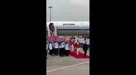 Chinese Olympians arrive in Hong Kong