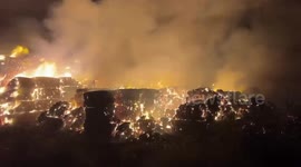 United States: Haystack Fire Engulfs Big Willow Road, Firefighters Respond Swiftly