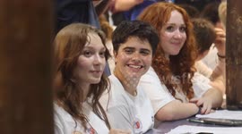 American students amazed by ethnic culture in China's Guizhou