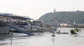 Hungary facing most challenging phase of flood defense: PM Orban