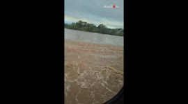 GTV Bus trapped in floodwater after driver overestimates his skill