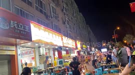 Noise dispute at late-night snack stall leads to clashes and detentions in China