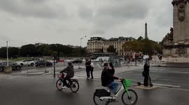 Paris Olympic Games: from today, gradual reopening of the Pont Alexandre 3 initially to pedestrians and cyclists then later in this day to motorists. 25 sept 2024