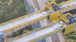 China: Nanchang-Jiujiang Intercity Railway Bridge Construction