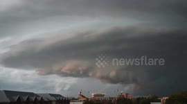 US: Storm passing through Norman, OK