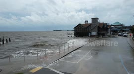 US: Hurricane Helene leaves at least 64 dead and millions without electricity in the US