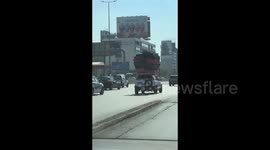 Lebanon: Illustrates traffic in Lebanon